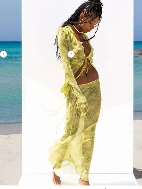 NWT RAT & BOA COBRA LIME SKIRT RETAIL $225 Swim Cover Summer Elegant Luxury Lg L